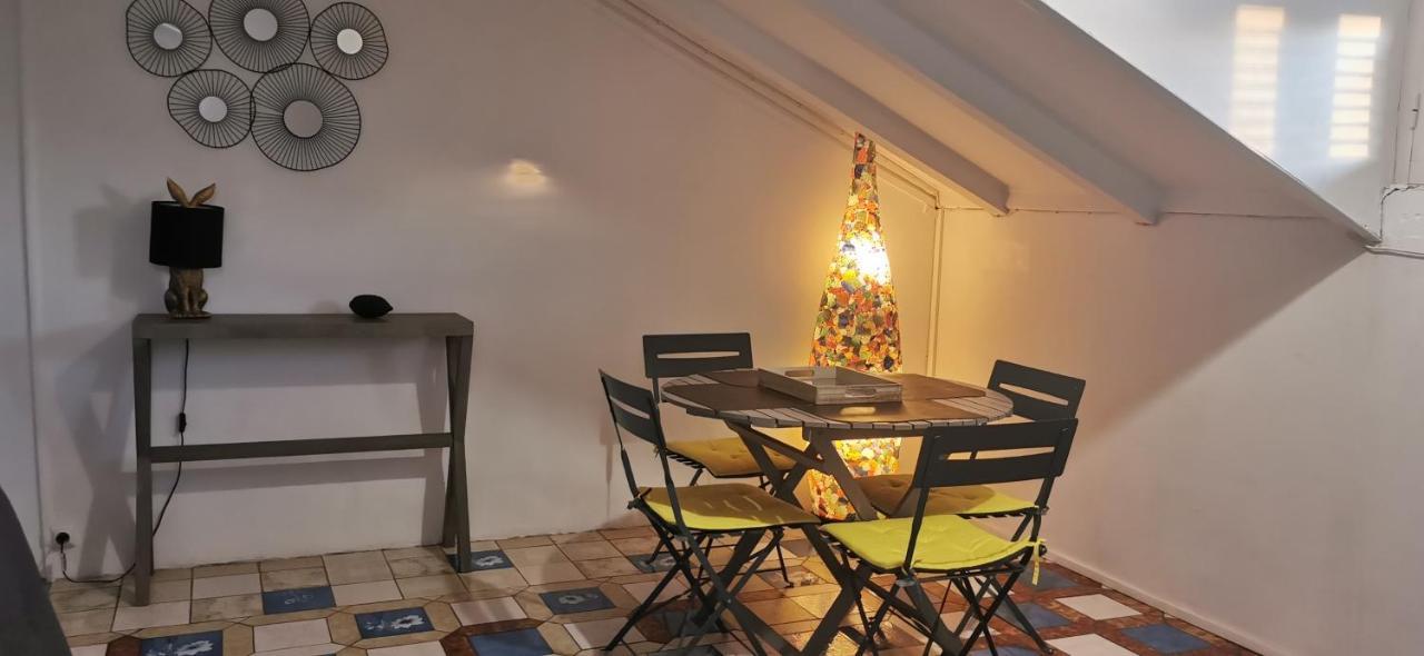 Ferienwohnung Malendure Bay Bouillante Exterior foto